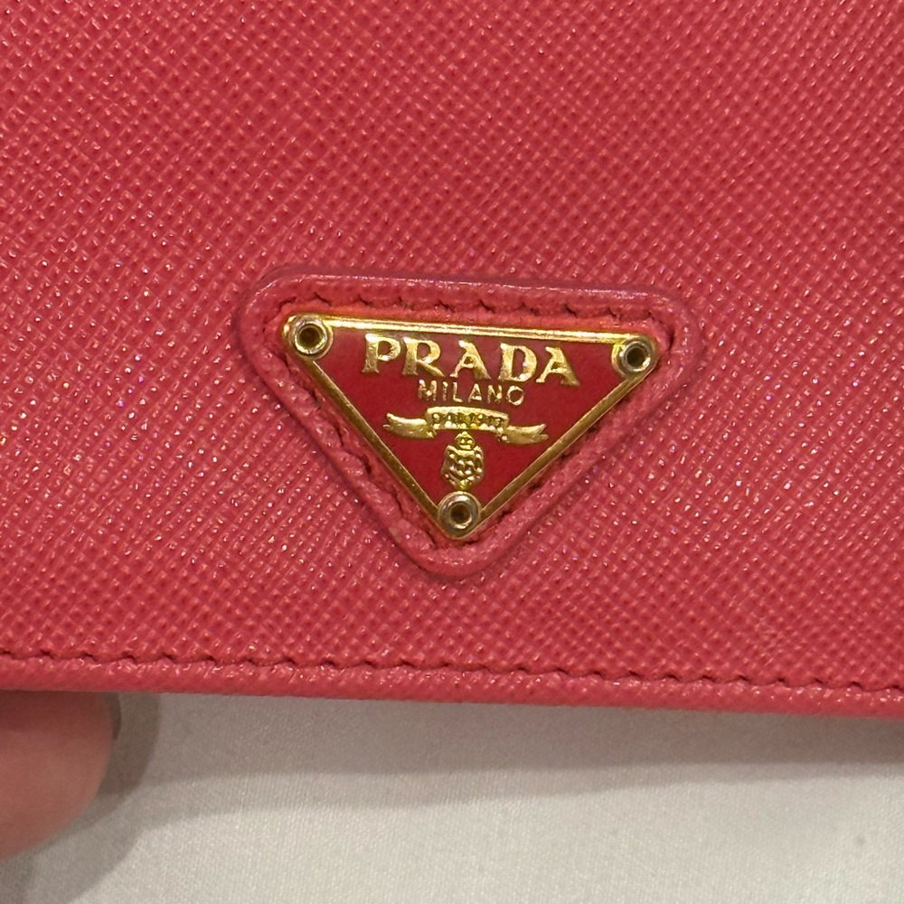 Prada Pink Card Holder with Gold Accent - Picture 5 of 6